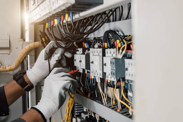 Best Licensed Electrician  in Grand Blanc, MI